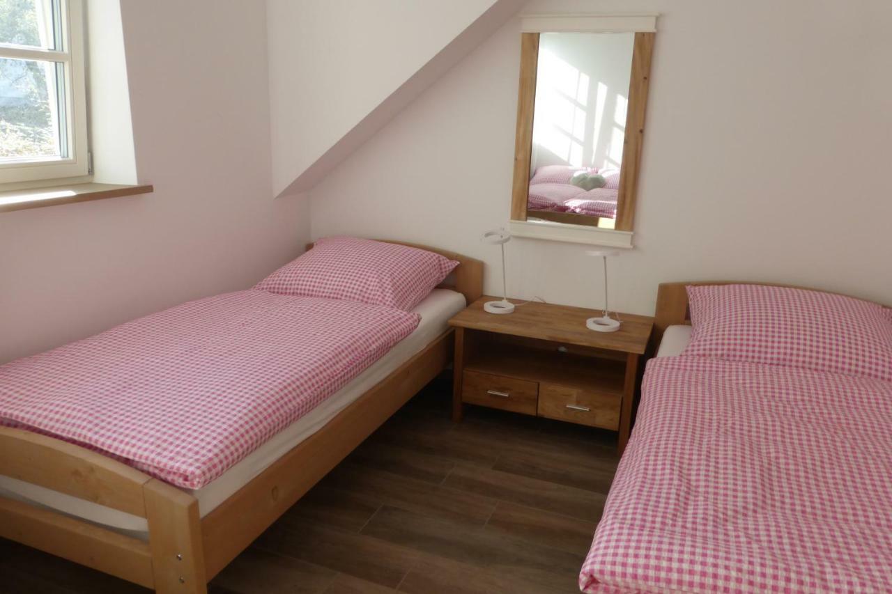 Ferienwohnung Am Groelisbach Roetgen Exterior photo